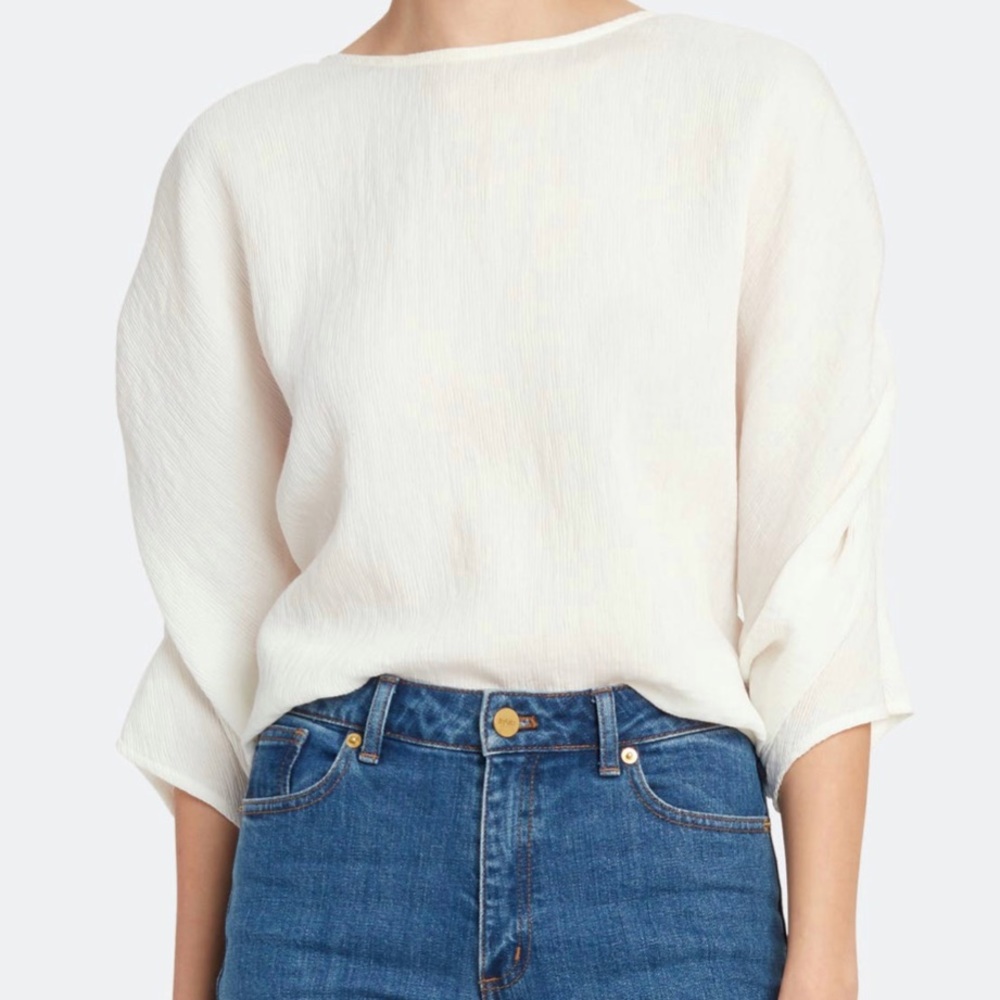 Stylein Iris Ruche Sleeve Top in White Size Xs NWT